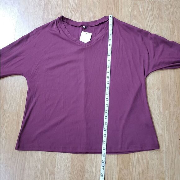 La Mode V-Neck Long Sleeve Top sz Medium - Picture 8 of 12